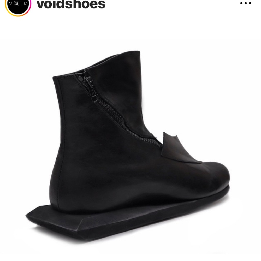 New Unisex black leather concept boots by VOID, New York, in original dust bag - Picture 6 of 7